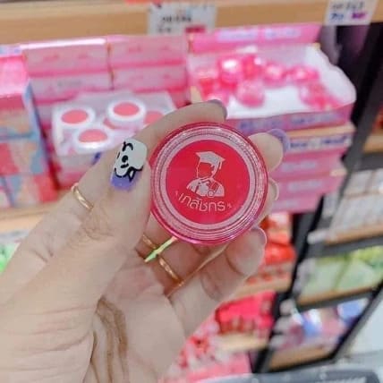 Son dưỡng môi Bhaesajkron Lips Care Thái Lan – Giải pháp chăm sóc đôi môi khô nứt nẻ được nhiều người tin dùng