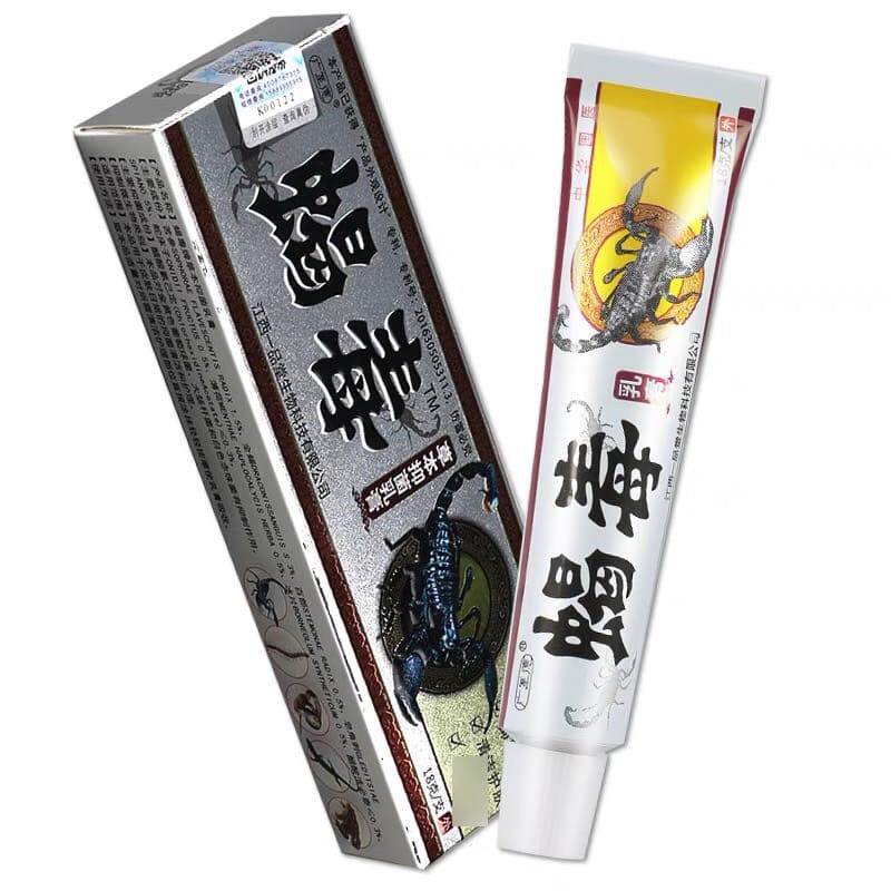 Kem Bôi Bọ Cạp Đen Shuangfu Trung Quốc (18g)